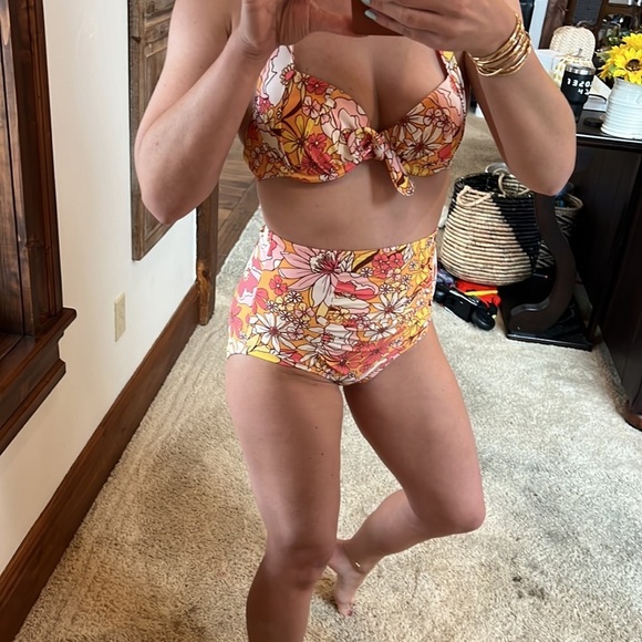 Retro Print High Rise Bikini - Picture 4 of 4